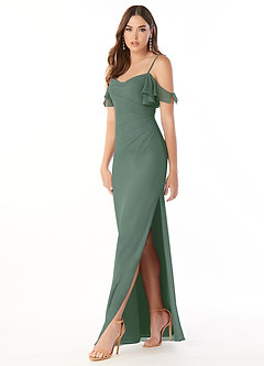 Azazie Emeralda Robes de demoiselle d'honneur Robe Fourreau en Mousseline de soie Épaule décolletée Eucalyptus image1