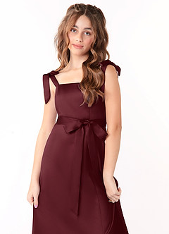 Azazie Barbara Junior Robe Trapèze en Satin extensible Arc Cabernet image5