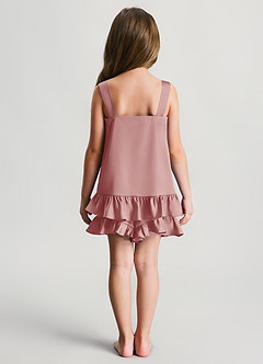 front Conjunto de pijama para niñas con top y pantalones cortos de satén con volantes