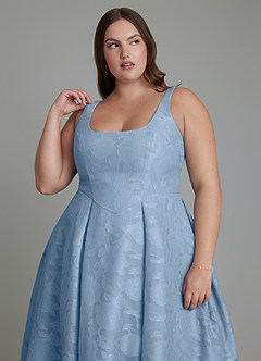 Azazie Amalie Brautjungfernkleider A-Linie Plissee Blumen-Burnout Kleid Puderblau image13