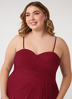 Azazie Arabella Allure Vestidos de damas de honor Vestido de Borgoña de Gasa de Corte en A Convertible con Escote de Corazón image8