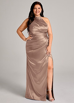 Azazie Jemma Abiti da Damigella Abito Tubino in Raso Metallizzato Plissettato Taupe image11