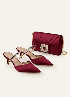 front Conjunto a juego de zapatos de tacón bajo sin cordones y bolso de mano de satén elástico con pedrería.
