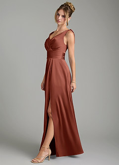 Azazie Karina Robes de demoiselle d'honneur Robe Trapèze en Satin extensible Plissée Auburn image3