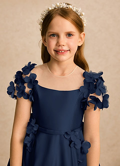 Azazie Charity Flower Girl Klänningar Klänning A-linje i Matt satäng med ärmar image5
