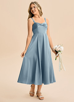 Azazie Ramona Junior Vestido de Azul Polvoriento de Satén Elástico de Corte en A con Escote de Corazón image4