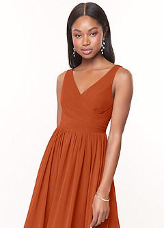 Azazie Keyla Robes de demoiselle d'honneur Robe Trapèze en Mousseline de soie Col V plissé Orange Brûlée image7