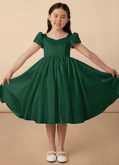 Azazie Juno Blumenmädchenkleider A-Linie Herzausschnitt Matte Satin Kleid Dunkelgrün image1
