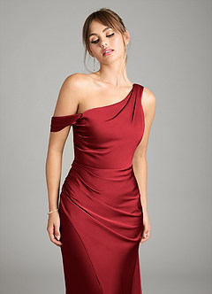 Azazie Madelyn Robes de demoiselle d'honneur Robe Sirène Convertible en Satin extensible Une épaule Écarlate image4