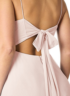 Azazie Rae Robes de demoiselle d'honneur Robe Trapèze en Maille Arc Rose Pétale image3