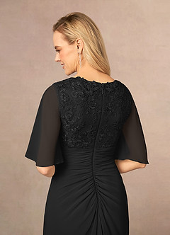 Azazie Carson vestidos de madre de la novia Vestido de Negro de Gasa de Corte En A con Encaje de cuello en V image5