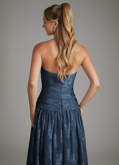 Azazie Remy Vestidos de damas de honor Vestido Azul Marino Oscuro de Jacquard floral desgastado de Línea A con Palabra de honor image8