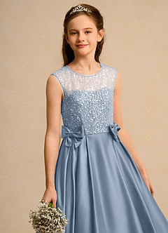 Azazie Candy Girl Jurken voor bloemenmeisjes Baljurk Jurk van Mat Satijn Boog Stoffig Blauw image2