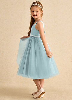 Azazie Firefly Robe Demoiselle D'honneur Fillette Robe Trapèze en Mat Satiné Arc Brume image5