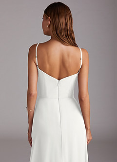 Azazie Marley Robes de demoiselle d'honneur Robe Trapèze Convertible en Mousseline de soie Épaule décolletée Blanc image10