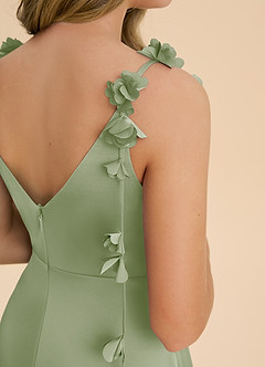 Azazie Gumdrop Junior Jurk van Stretch Satijn met rijk Geplooid Stoffige Salie image2