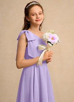 Azazie Guppy Girls Formal vestidos de niña de las flores Vestido de Lila de Gasa de Corte en A con Hombro unilateral image4