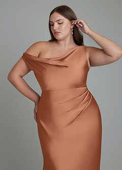 Azazie Emerson Abiti da Damigella Abito Sirena in Raso Elasticizzato Spalle Scoperte Bronzo image12