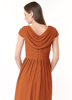 Azazie Organa Robes de demoiselle d'honneur Robe Trapèze en Mousseline de soie Plissée Cannelle image6