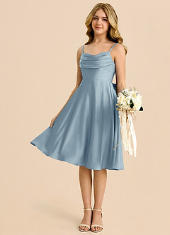 Azazie Bear Vestido de Azul Polvoriento de Satén Elástico de Corte en A con Escote de Corazón image4