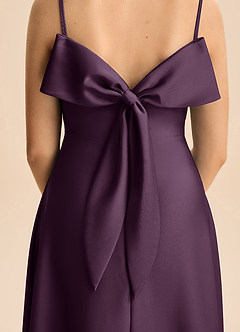 Azazie Isolde Junior Vestido de Ciruela de Satén Elástico de Corte en A con Plisado image5
