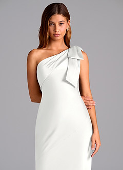 Azazie Yuanna Vestidos de damas de honor Vestido de Blanco de Satén Elástico de Corte Sirena con Hombro unilateral image7