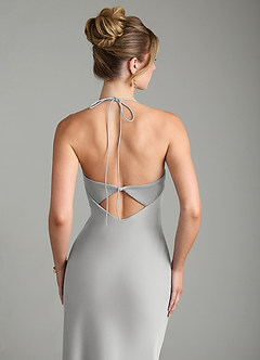 Azazie Mae Robes de demoiselle d'honneur Robe Sirène en Satin extensible Plissé Argent image2