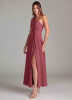 Azazie Brooke Vestidos de damas de honor Vestido de Merlot de Gasa de Corte en A con Hombro unilateral image3