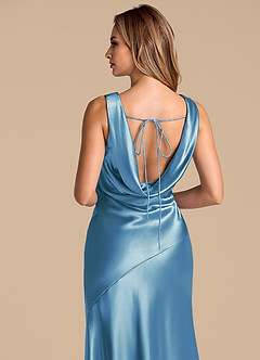 Azazie Rylina 신부 들러리 드레스 인어 메탈릭 새틴 바닥 길이 드레스 image2