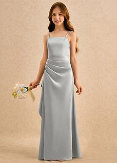Azazie Cannoli Girls Formal Robe Demoiselle D'honneur Fillette Robe Trapèze en Satin extensible Plissée Argent image3