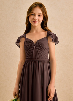 Azazie Meimei Girls Formal Robe Demoiselle D'honneur Fillette Robe Trapèze en Mousseline de soie Plissée Ganache image6