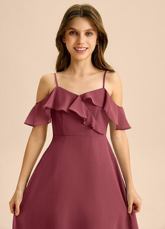 Azazie Kamilla Junior Vestido de Merlot de Gasa de Corte en A con Vestidos sin tirantes image7