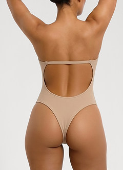 front Olkaimeton kuppimainen saumaton stringibody