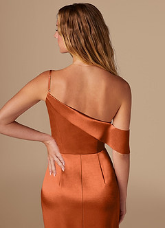 Azazie Lia Brautjungfernkleider Etui Schulterfrei Metallischer Satin Kleid Gebranntes Orange image2