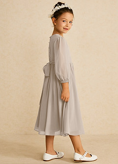 Azazie Lolo Robe Demoiselle D'honneur Fillette Robe Trapèze en Mousseline de soie avec manches Givre image4