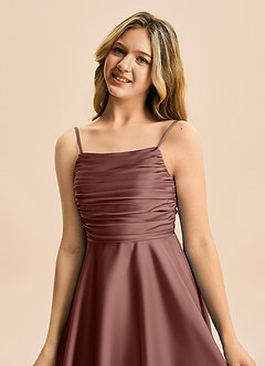 Azazie Miko Junior A라인 주름진 스트레치 새틴 미니 주니어 신부 들러리 드레스 image8