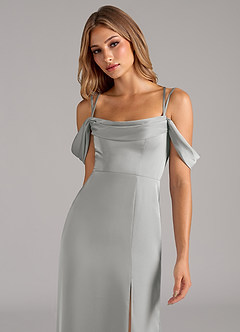 Azazie Callan Robes de demoiselle d'honneur Robe Trapèze Convertible en Satin extensible Plissée Argent image6