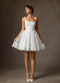 Azazie Nolicia Robes de mariée Robe Princesse en Dentelle Col Carré Blanc De Diamant image1