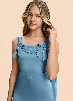 Azazie Chelsea Junior Jurk van Stretch Satijn met Kolom Geplooide Staal Blauw image7