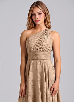 Azazie Charlize Robes de demoiselle d'honneur Robe Trapèze en Blumen-Burnout Une épaule Champagne image6