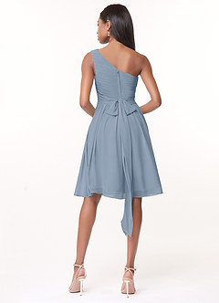 Azazie Katrina Robes de demoiselle d'honneur Robe Trapèze en Mousseline de soie Ue épaule Bleu Poussiéreux image2