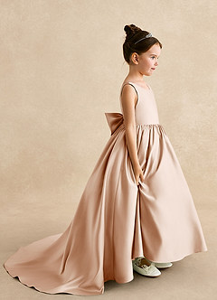 Azazie Mimia Blumenmädchenkleider A-Linie Schleifen Matte Satin Kleid Englisches Rosa image1