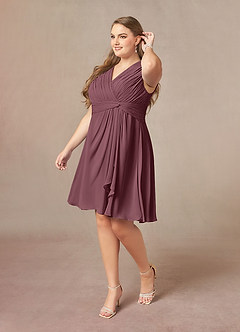 Azazie Theron Kleider für die Brautmutter A-Linie V-Hals Gefaltet Chiffon Kleid Sangria image8
