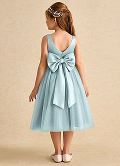 Azazie Firefly Robe Demoiselle D'honneur Fillette Robe Trapèze en Mat Satiné Arc Brume image6