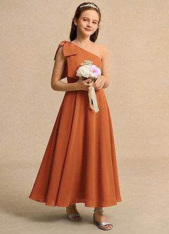 Azazie Guppy Girls Formal Robe Demoiselle D'honneur Fillette Robe Trapèze en Mousseline de soie Une épaule Cannelle image1