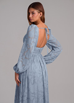 Azazie Norah Robes de demoiselle d'honneur Robe Trapèze en Blumen-Burnout Manche longue Bleu Poussiéreux image2