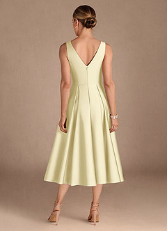 Azazie Fulton Mère de la mariée Robes Robe Trapèze en Satin extensible Plissée Sorbet Citron image3