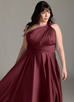 Azazie Charlize Robes de demoiselle d'honneur Robe Trapèze en Satin extensible Asymétrique Merlot image15
