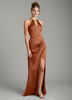Azazie Aidyn Robes de demoiselle d'honneur Robe Fourreau en Satin extensible Plissée Cuivre image3