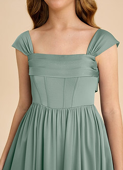 Azazie Hattie Junior Vestido de Ganache de Satén Elástico de Corte en A con Plisado image9